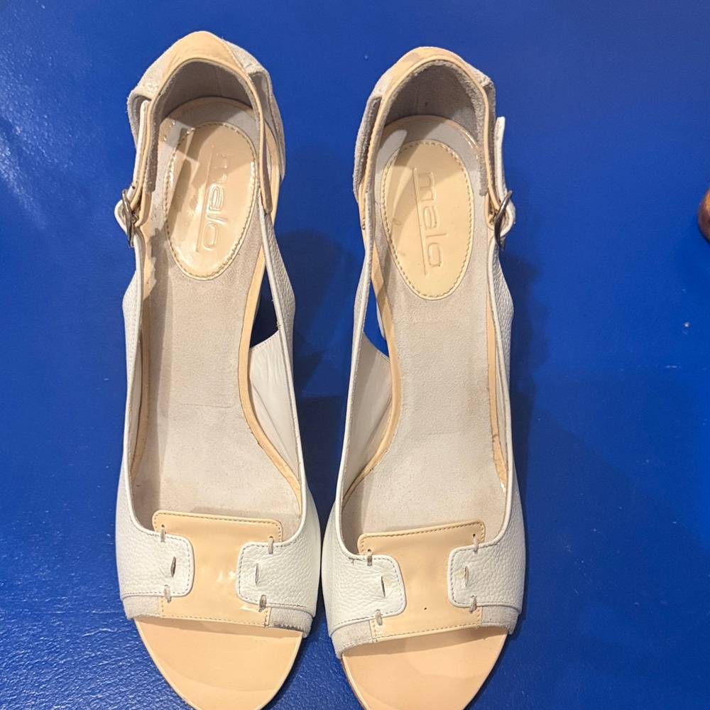 Malo Women's Elegant Cream and Tan Heels